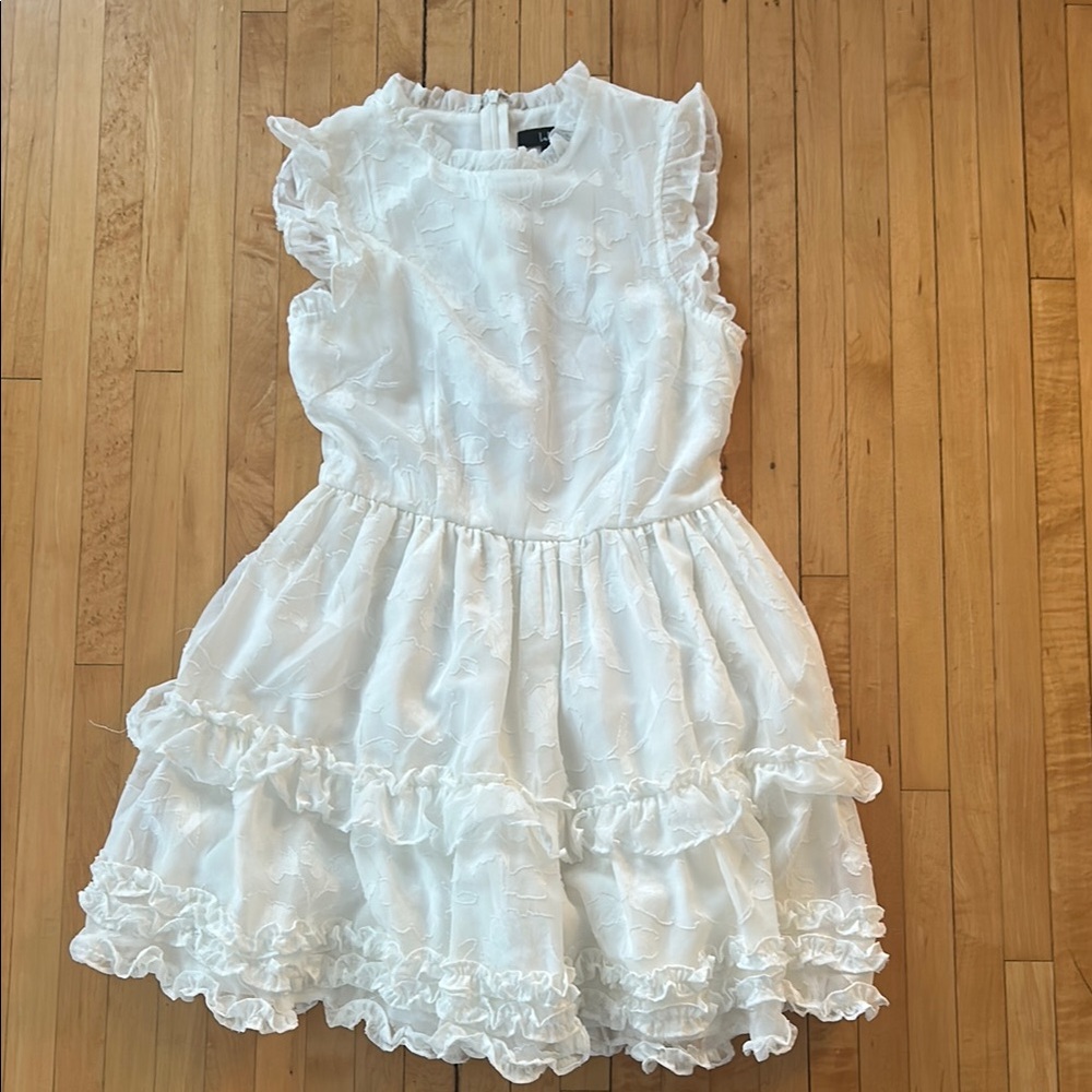 Lulus White Ruffled Dress XS